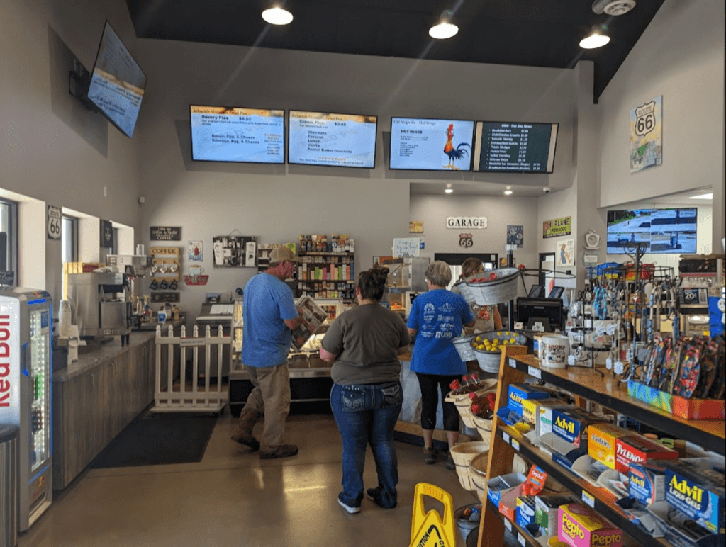 OMG Inside Store w People